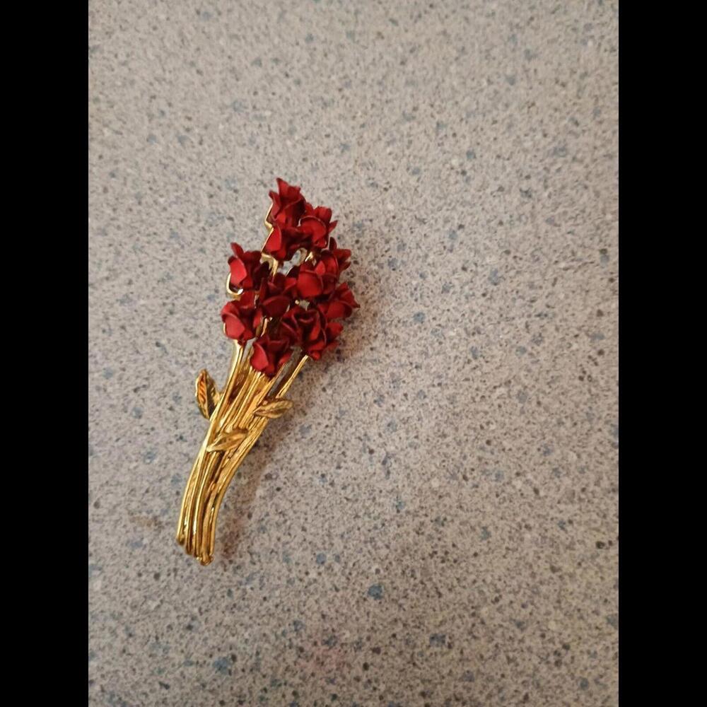 DM 1997 Dozen Red Rose Brooch Gold Tone Stems Red Enamel Handcrafted Pin